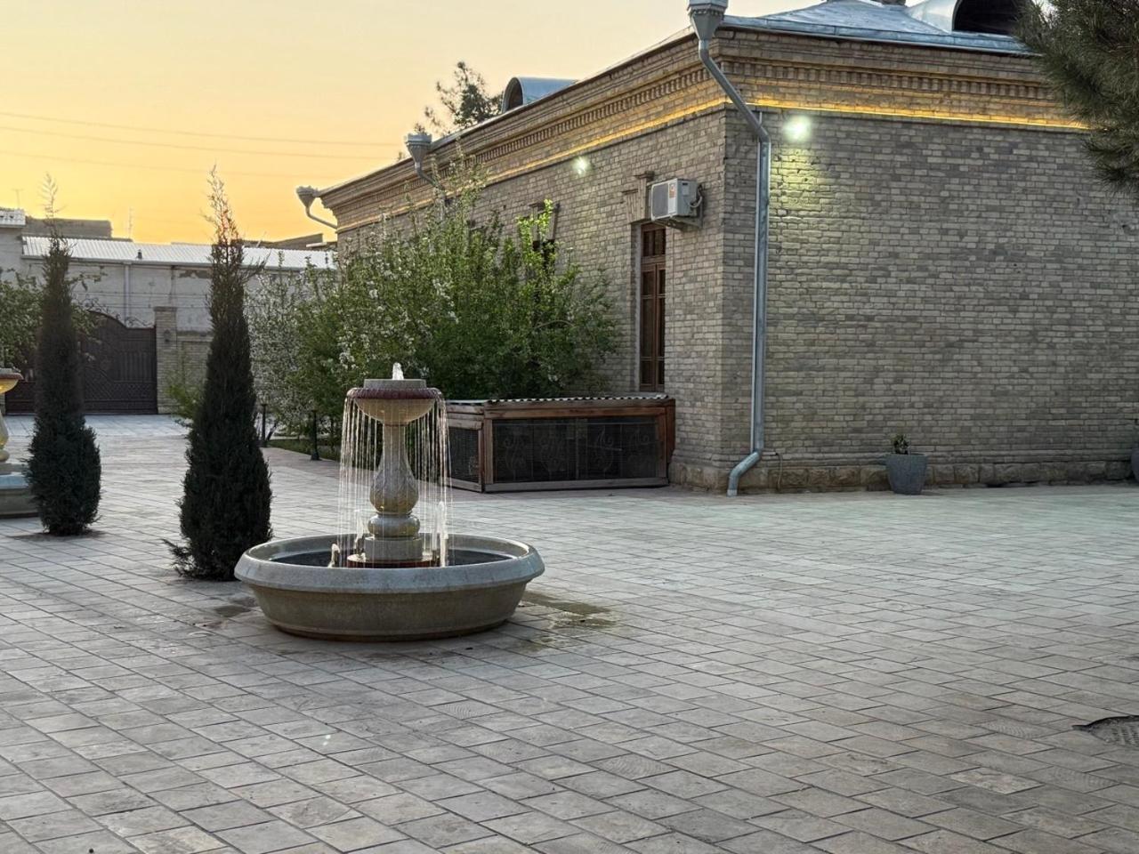 Отель Imperial Palace Бухара Экстерьер фото